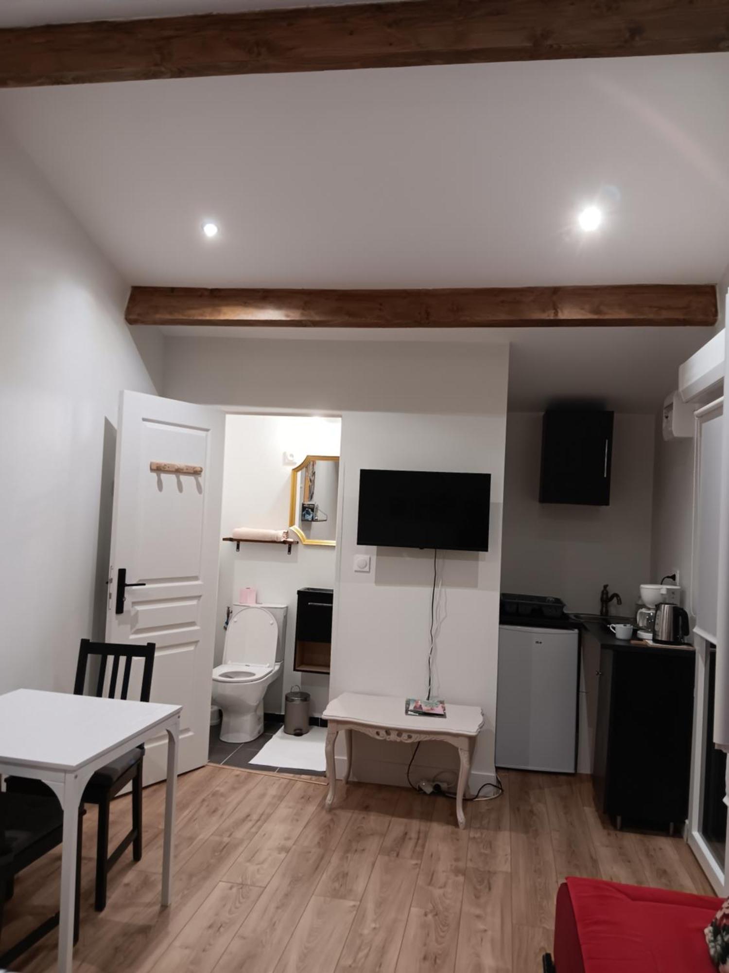 Studio Maisonette Eysines Exterior foto